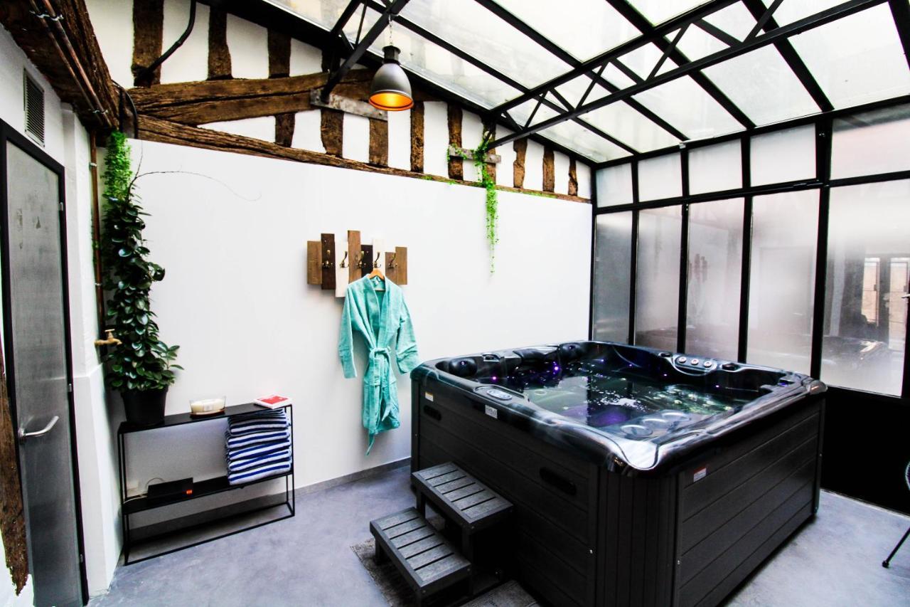 L'Atelier 1742 - Atypique Jacuzzi Rouen Centre Apartment Exterior photo
